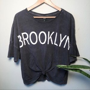 Brooklyn cropped short sleeve graphic cotton tee